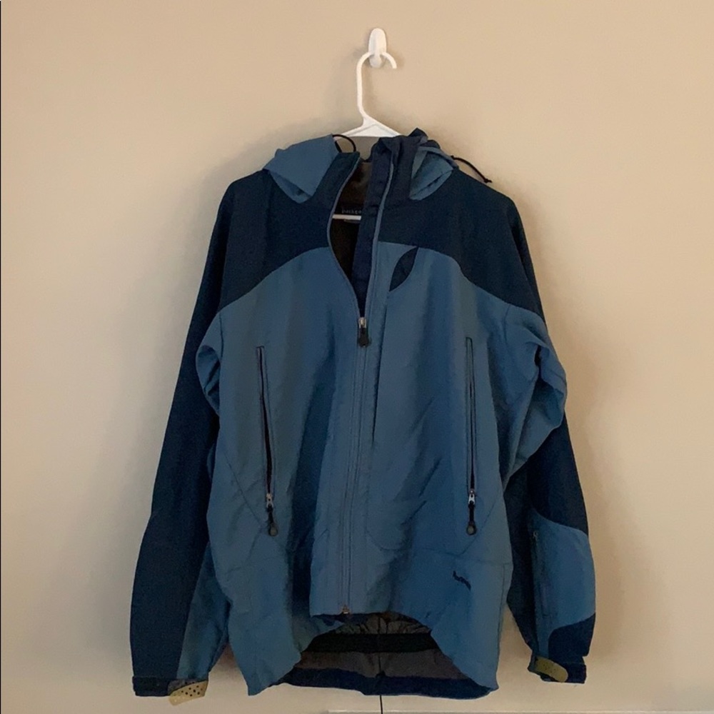 Vintage Pantone Blue Patagonia Windbreaker
